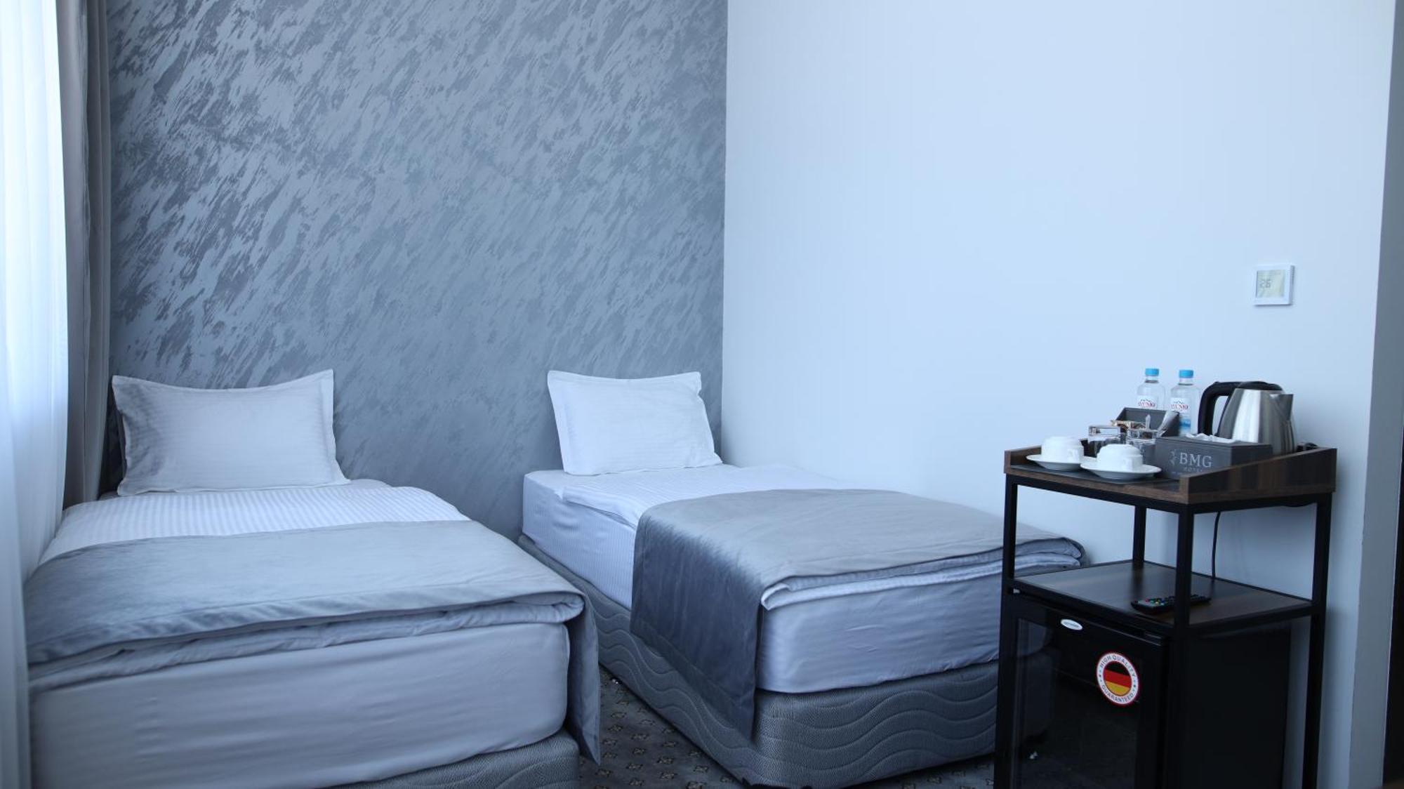 Bmg Hotel By Grigoryans Group Горис Экстерьер фото