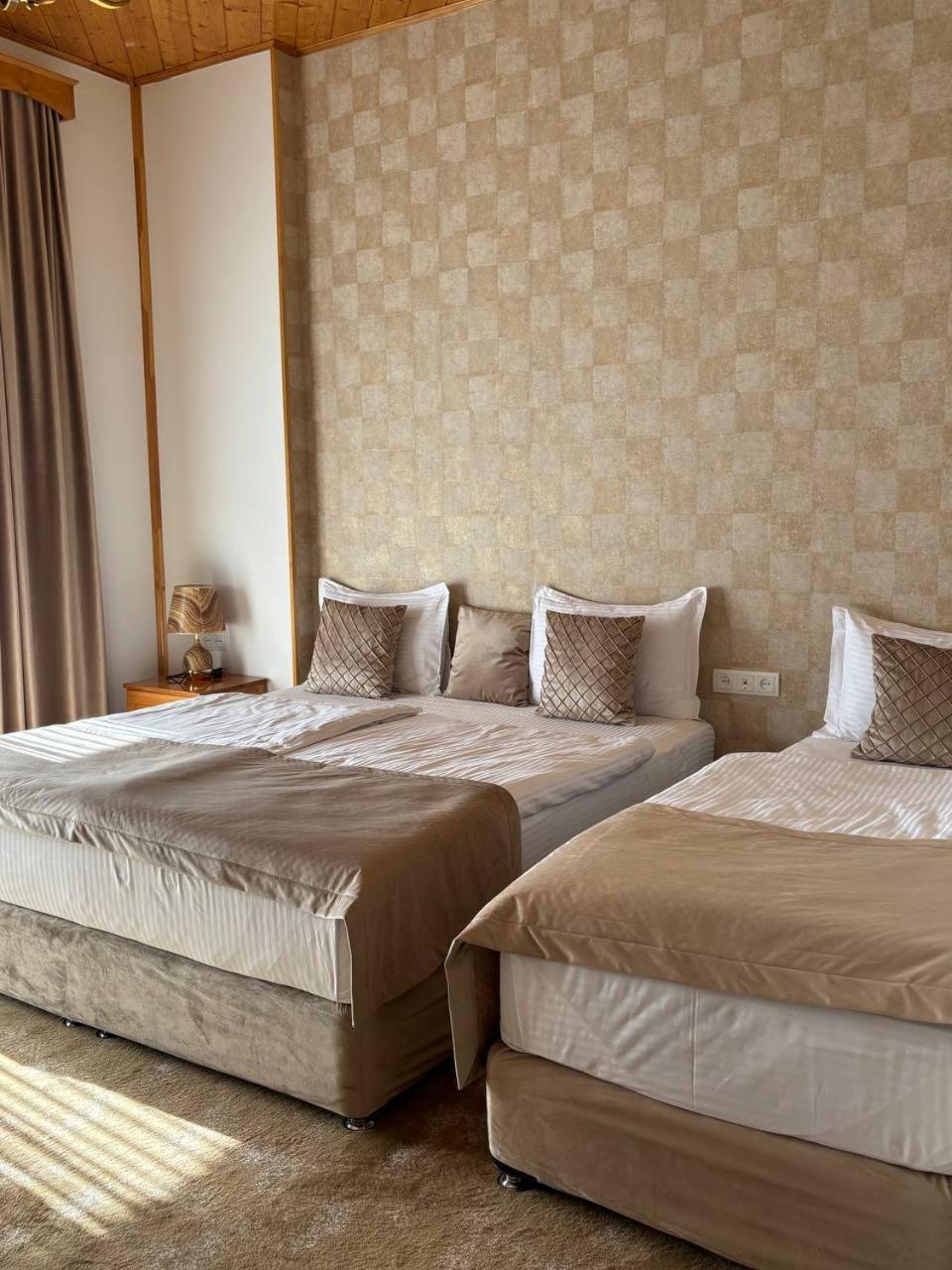 Bmg Hotel By Grigoryans Group Горис Экстерьер фото